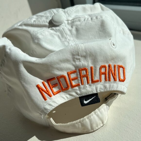 NETHERLANDS 2006 EUROS NIKE HAT - Picture 2 of 5